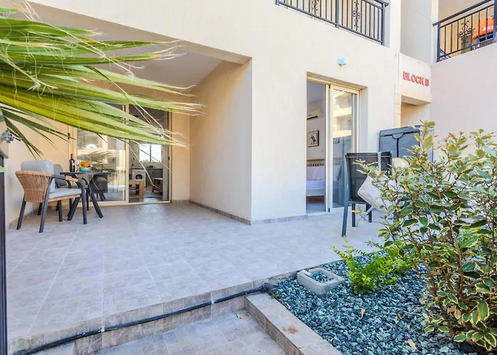 H&o Olive House アパート